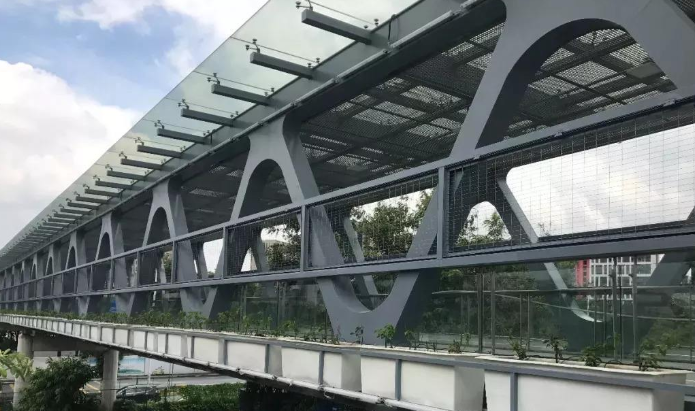 临汾论管桁架结构工程弯管加工防锈处理的方法